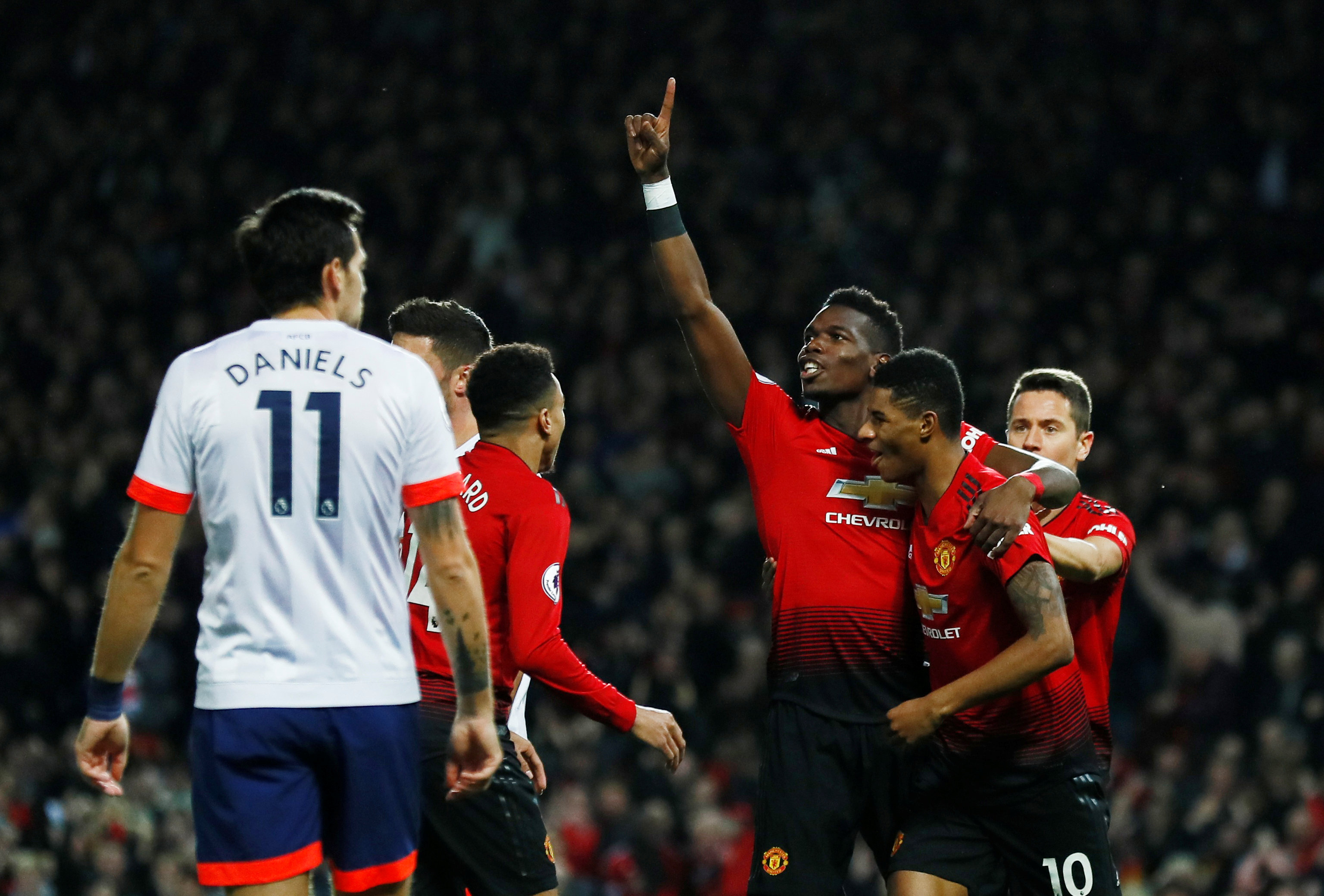 并在比赛中 并在比赛中