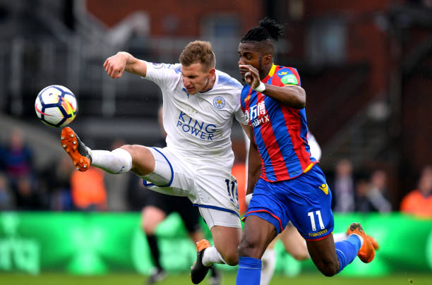 沃克代表曼城出战319次，赢得1次欧冠、6次英超.