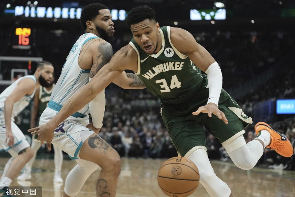 对俱乐部的 对俱乐部的